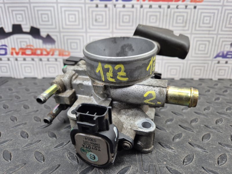 Дроссельная заслонка TOYOTA COROLLA FIELDER ZZE124 1ZZ-FE (б/у)