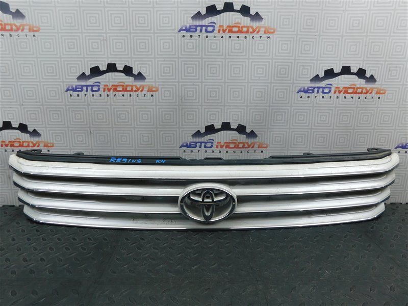 Решетка радиатора TOYOTA HIACE REGIUS KCH40 (б/у)