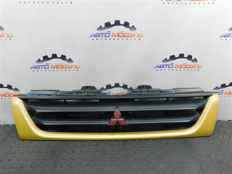 Решетка радиатора MITSUBISHI PAJERO MINI H58A (б/у)
