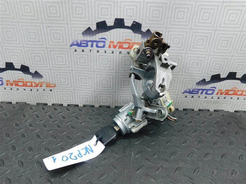 Замок зажигания TOYOTA BB NCP30 (б/у)