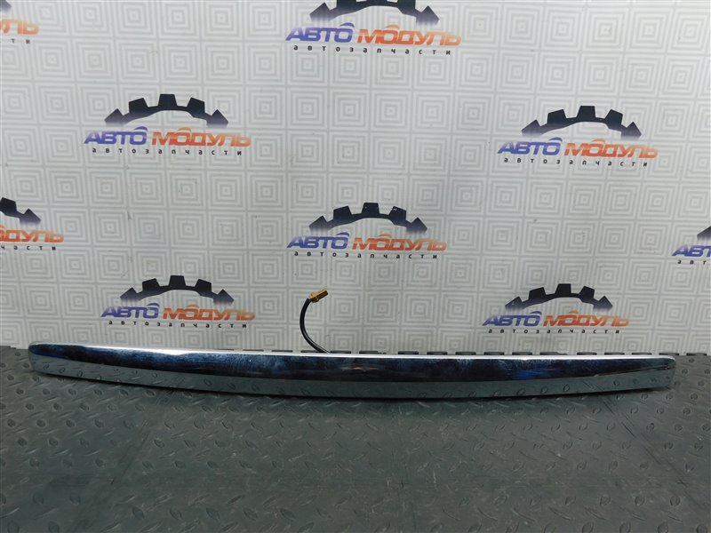 Накладка на крышку багажника NISSAN TEANA J32-013317 VQ25-DE 2009год задняя (б/у)