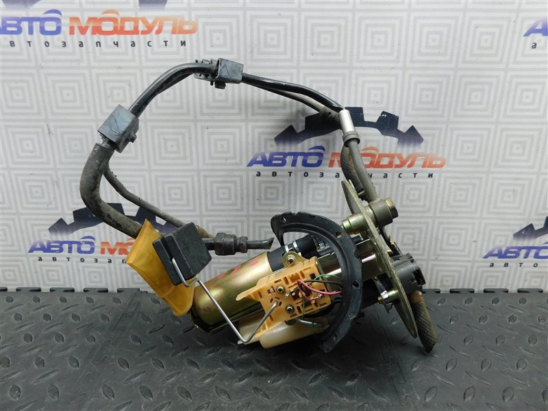 Топливный насос TOYOTA SPRINTER CARIB AE114 (б/у)