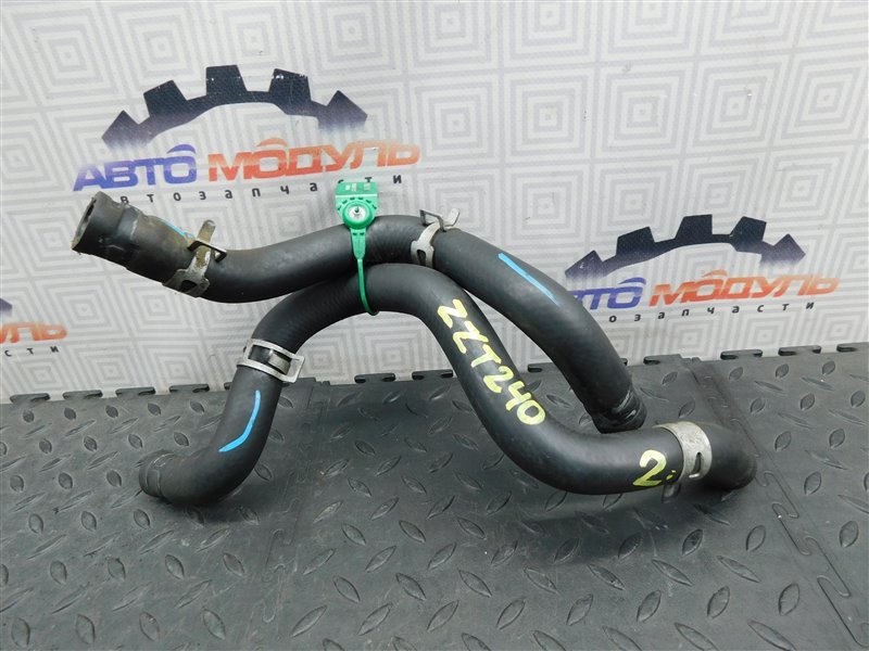 Патрубок радиатора печки TOYOTA WISH ZNE10 1ZZ-FE (б/у)