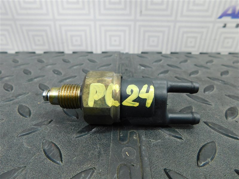 Клапан гидроусилителя NISSAN SERENA PC24 SR20-DE (б/у)