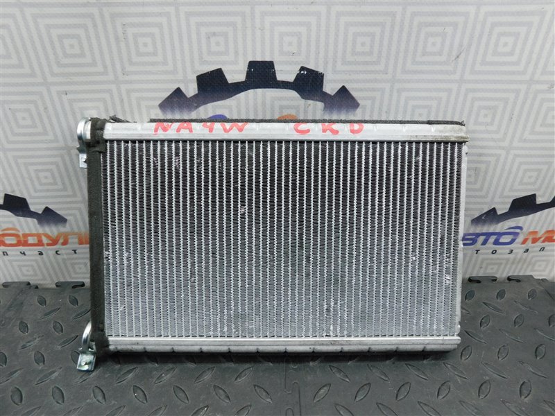 Радиатор печки MITSUBISHI GRANDIS NA4W-0400630 4G69 2008 (б/у)