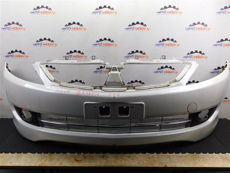 Бампер MITSUBISHI GRANDIS NA4W-0400630 4G69 2008 передний (б/у)