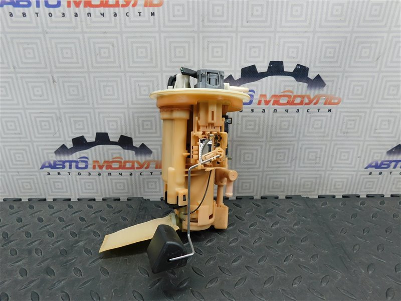 Топливный насос MITSUBISHI GRANDIS NA4W-0400630 4G69 2008 (б/у)