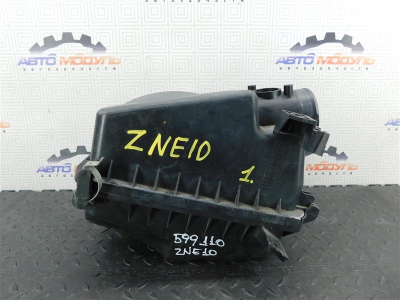 Корпус воздушного фильтра TOYOTA WISH ZNE10 1ZZ-FE (б/у)