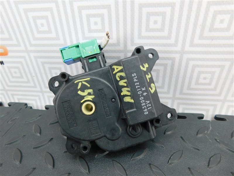 Сервопривод заслонок печки TOYOTA CAMRY ACV40-3185587 2AZ-FE 2008 (б/у)