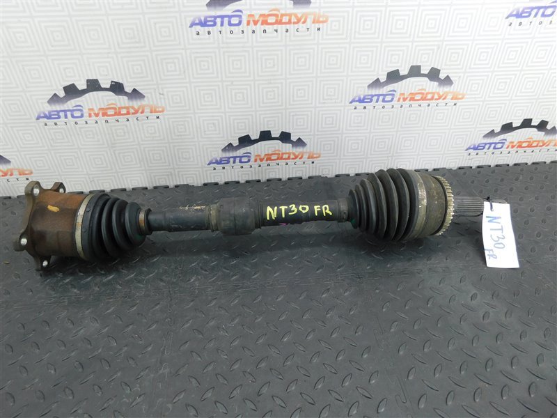Привод NISSAN X-TRAIL NT30 QR20-DE передний правый (б/у)
