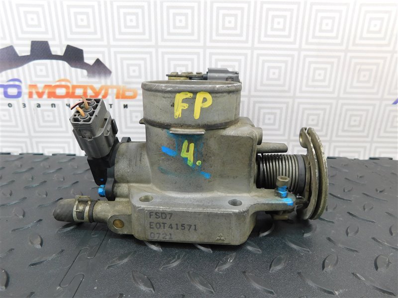Дроссельная заслонка MAZDA PREMACY CP8W FP-DE (б/у)