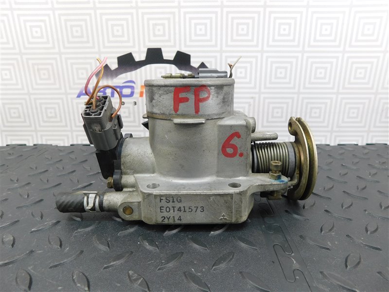 Дроссельная заслонка MAZDA PREMACY CP8W FP-DE (б/у)