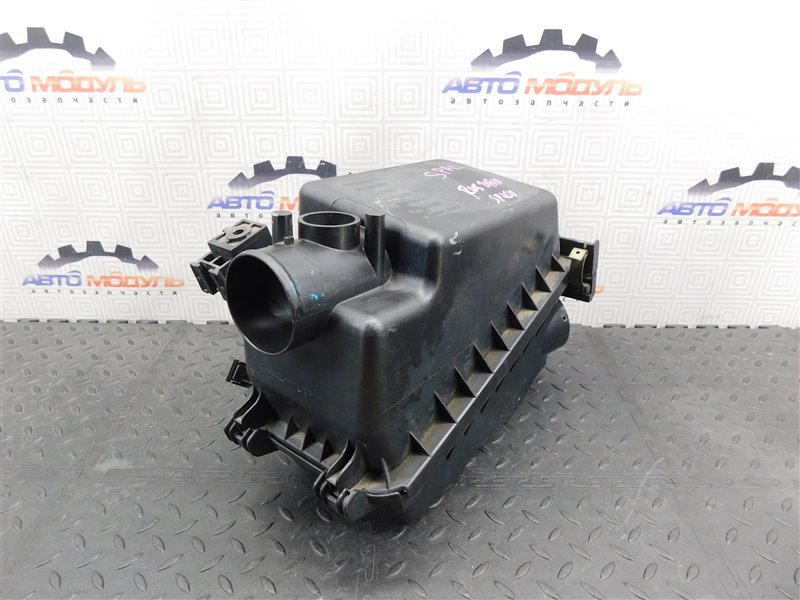 Корпус воздушного фильтра TOYOTA COROLLA SPACIO NZE121 1NZ-FE (б/у)