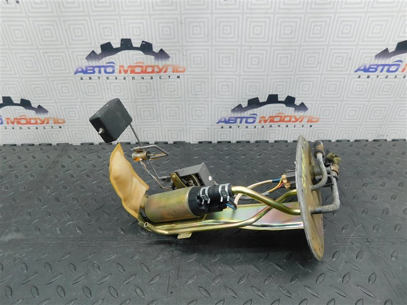 Топливный насос TOYOTA GAIA SXM15 3S-FE (б/у)