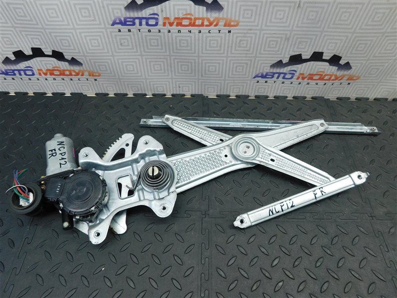 Стеклоподъемник TOYOTA PLATZ NCP12 передний правый (б/у)