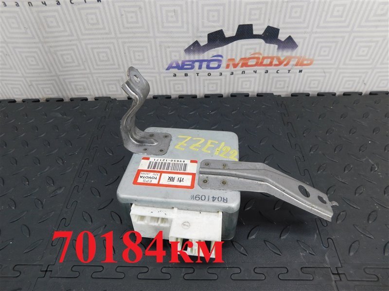 Блок управления рулевой рейкой TOYOTA COROLLA RUNX ZZE122-2028117 1ZZ-FE 2004 (б/у)