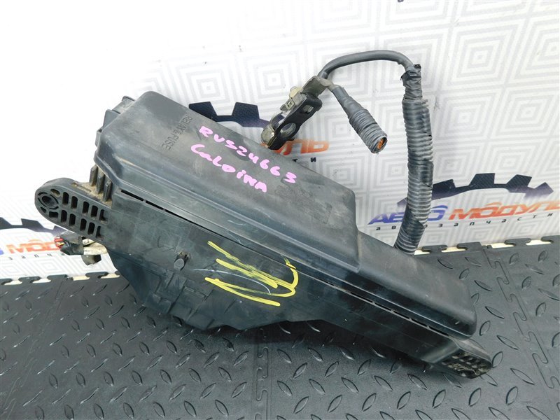 Блок предохранителей TOYOTA CALDINA AT211 (б/у)