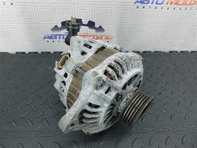 Генератор SUBARU IMPREZA GG2 EJ152 (б/у)