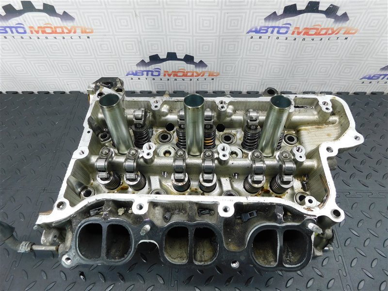 Головка блока цилиндров TOYOTA MARK X GRX120 4GR-FSE правая (б/у)