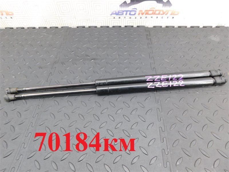 Газовый упор багажника TOYOTA COROLLA RUNX ZZE122-2028117 1ZZ-FE 2004 задний (б/у)
