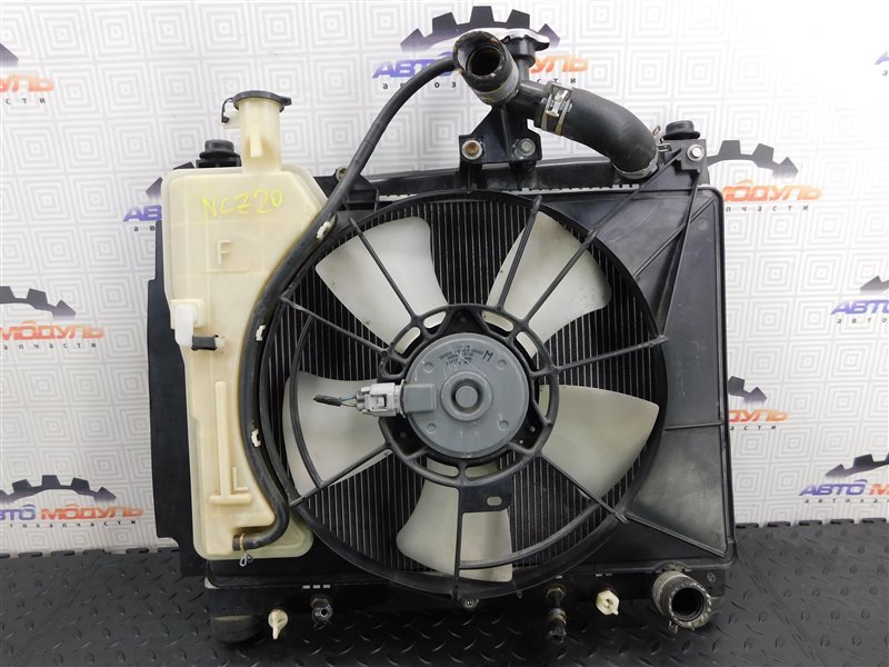 Радиатор основной TOYOTA RAUM NCZ20 1NZ-FE (б/у)