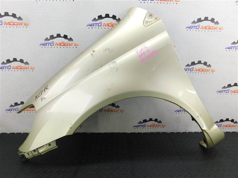 Крыло TOYOTA PLATZ NCP12 1999 переднее левое (б/у)