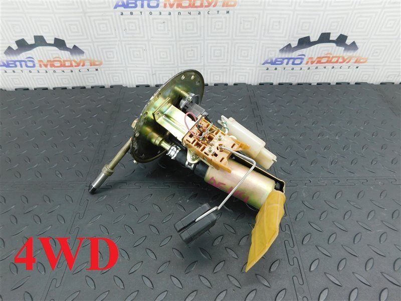 Топливный насос TOYOTA SPRINTER CARIB AE114 (б/у)