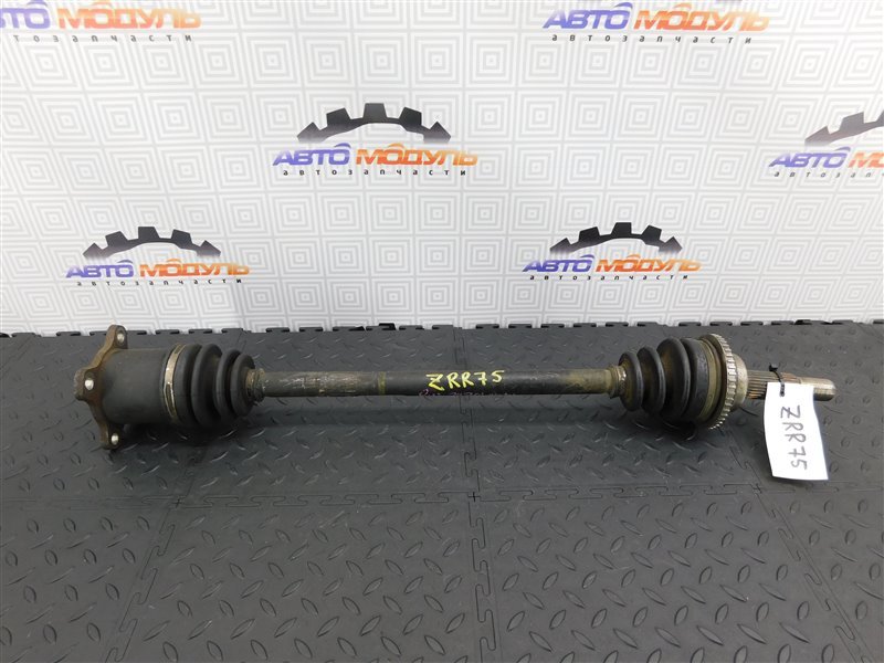 Привод TOYOTA NOAH ZRR75 задний (б/у)