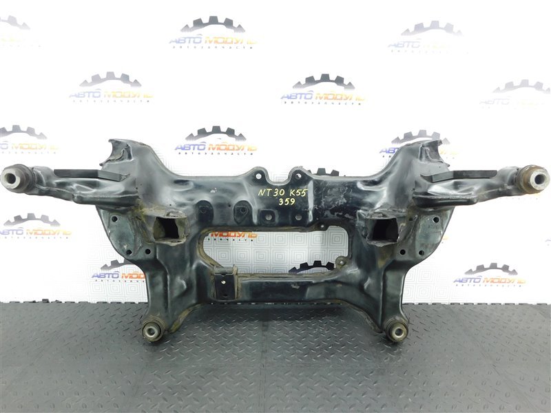 Балка подвески NISSAN X-TRAIL NT30-139355 QR20-DE 2004 передняя (б/у)