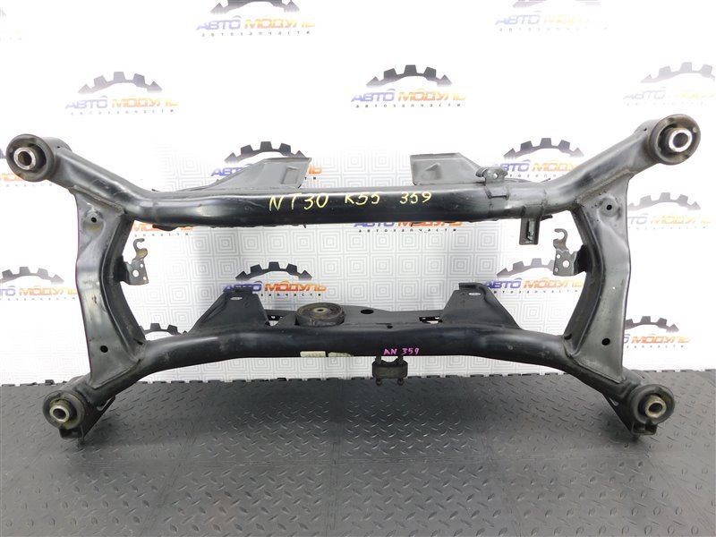 Балка подвески NISSAN X-TRAIL NT30-139355 QR20-DE 2004 задняя (б/у)