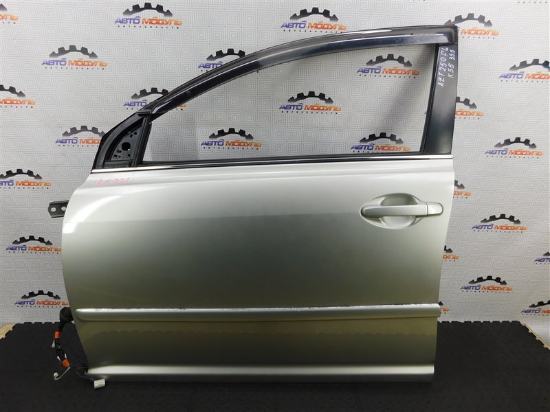 Дверь TOYOTA AVENSIS AZT250-0022993 1AZ-FSE 2004 передняя левая (б/у)