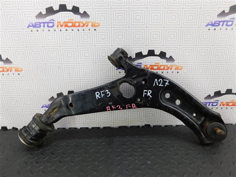 Рычаг HONDA STEPWGN RF3 передний правый (б/у)