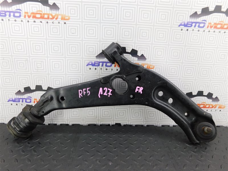 Рычаг HONDA STEPWGN RF5 передний правый (б/у)