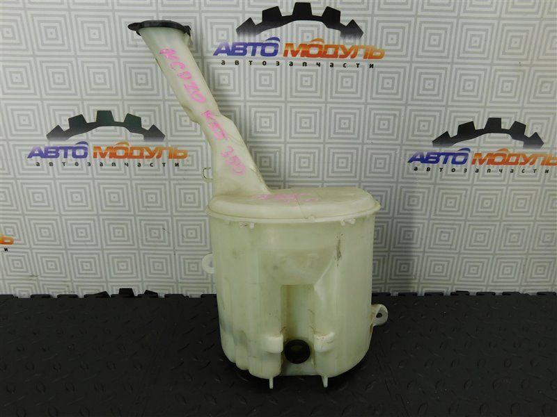 Бачок омывателя TOYOTA FUNCARGO NCP20-0350489 2NZ-FE 2004 (б/у)