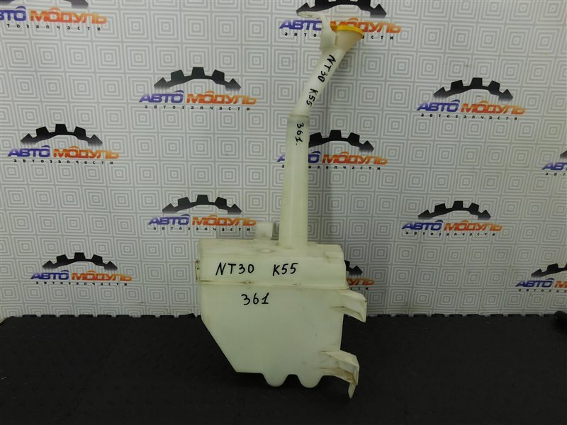 Бачок омывателя NISSAN X-TRAIL NT30-152491 QR20-DE 2005 (б/у)