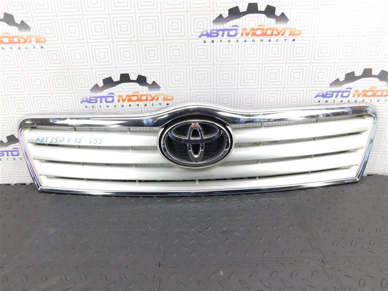 Решетка радиатора TOYOTA AVENSIS AZT250-0022993 1AZ-FSE 2004 (б/у)
