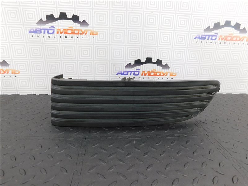 Заглушка бампера NISSAN SUNNY FB15-819434 QG15-DE 2003 передняя левая (б/у)