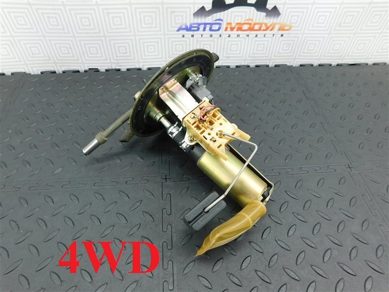 Топливный насос TOYOTA SPRINTER CARIB AE114 (б/у)