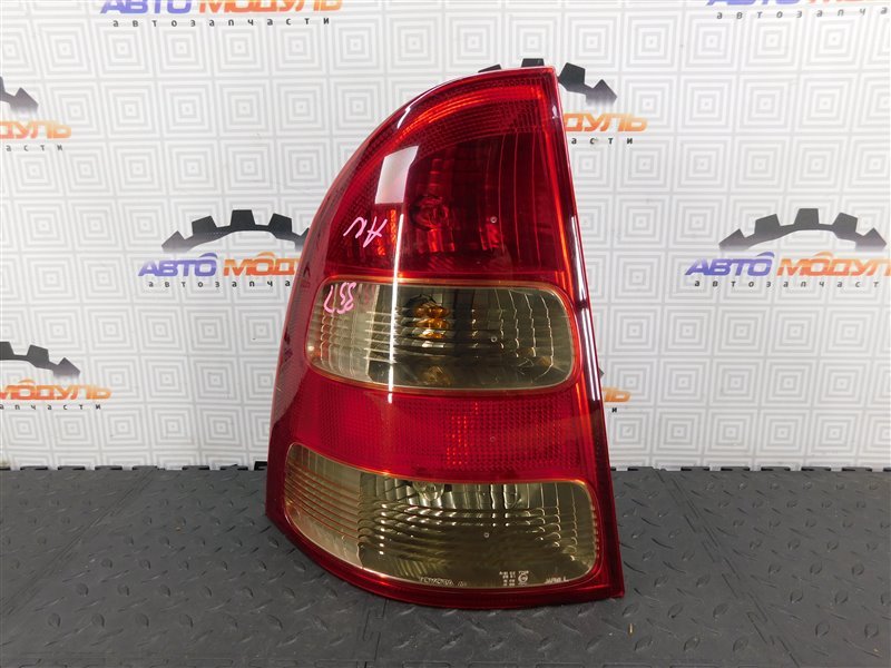Стоп TOYOTA COROLLA FIELDER NZE121-0137282 1NZ-FE 2002 задний левый (б/у)