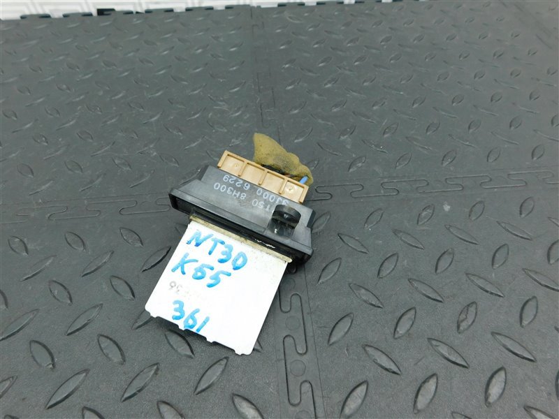 Реостат печки NISSAN X-TRAIL NT30-152491 QR20-DE 2005 (б/у)