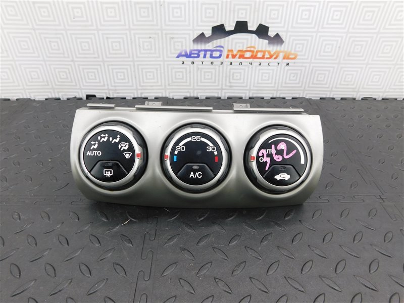 Блок управления климат-контролем HONDA CR-V RD5-1012704 K20A 2002 (б/у)