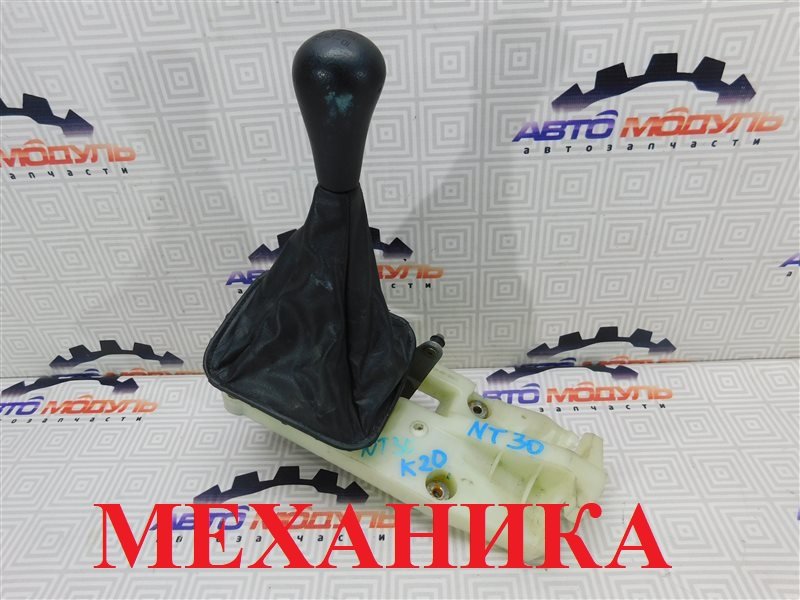 Рычаг переключения КПП NISSAN X-TRAIL NT30-159001 QR20-DE 2005 (б/у)