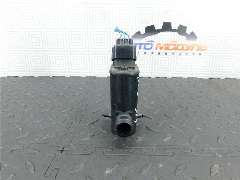 Мотор стеклоомывателя TOYOTA COROLLA FIELDER NZE121-0137282 1NZ-FE 2002 (б/у)