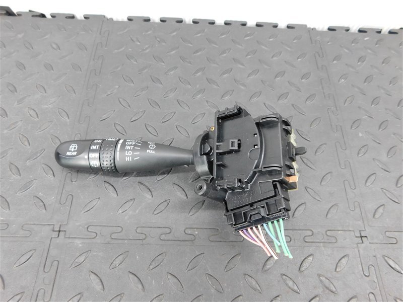 Гитара TOYOTA COROLLA FIELDER NZE121-0113998 1NZ-FE 2002 левая (б/у)