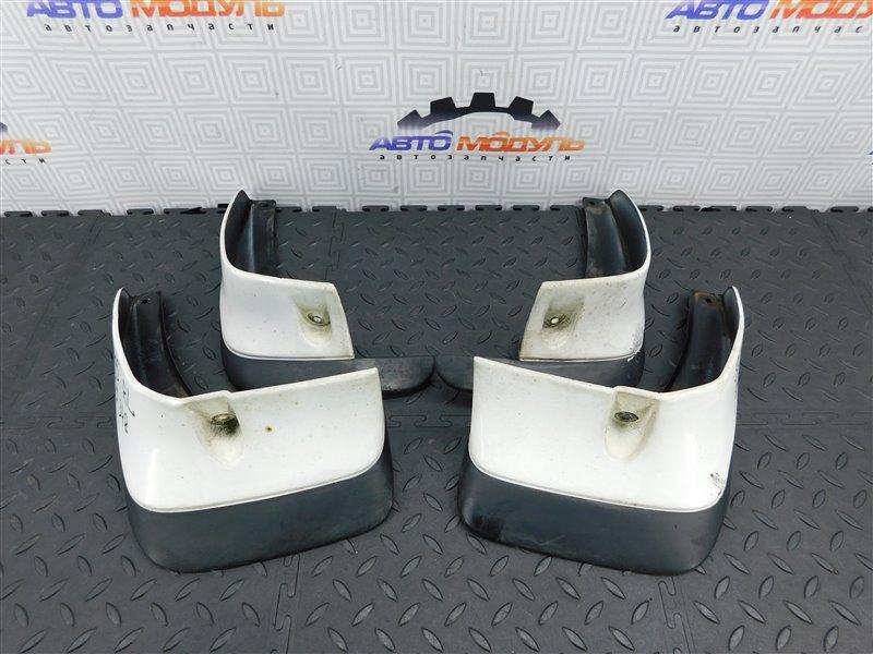 Брызговики комплект TOYOTA CARINA ST215-6005920 3S-FE 1998 (б/у)