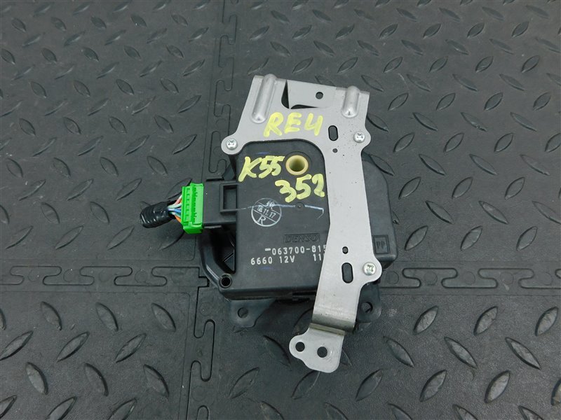 Сервопривод заслонок печки HONDA CR-V RE4-1004330 K24A 2007 (б/у)