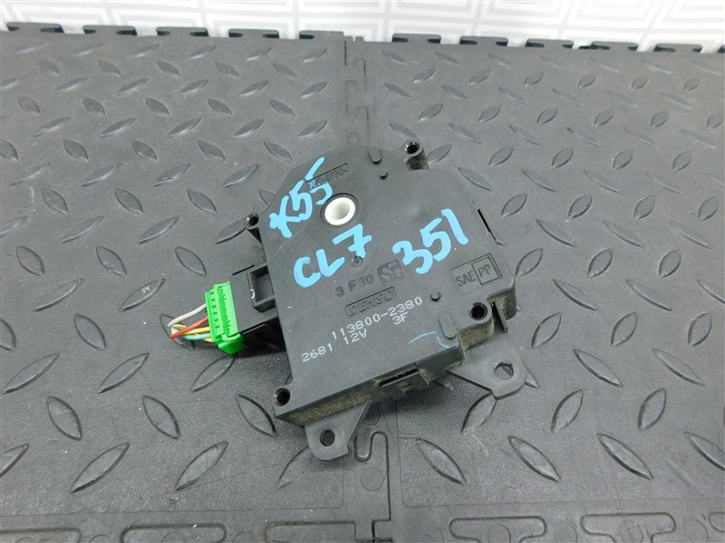 Сервопривод заслонок печки HONDA ACCORD CL7-3052145 K20A 2003 (б/у)