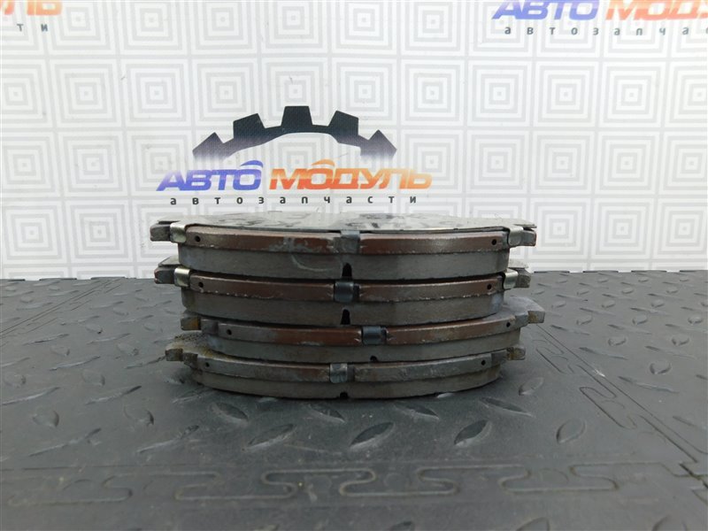 Колодки тормозные TOYOTA CARINA ST215-6005920 3S-FE 1998 передние (б/у)