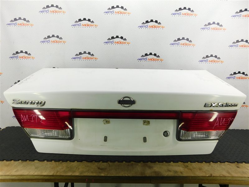 Крышка багажника NISSAN SUNNY FB15-309904 QG15-DE 2001 задняя (б/у)