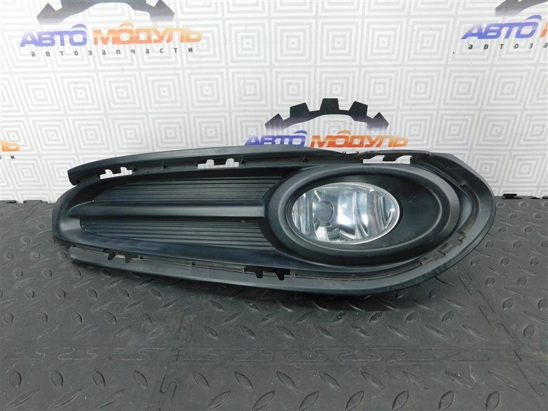 Туманка HONDA VEZEL RU4 2013 правая (б/у)